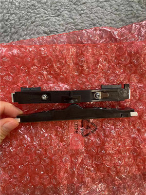 P1080383-416 Cabeça de impressão ZD620D 300dpi com suporte